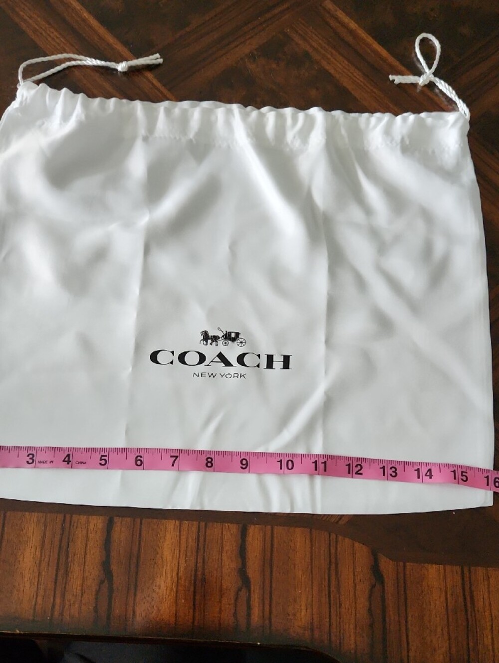 NEW Coach New York Dust Bag Satin White Drawstring Storage Stagecoach 16 x 13 - Picture 6 of 8